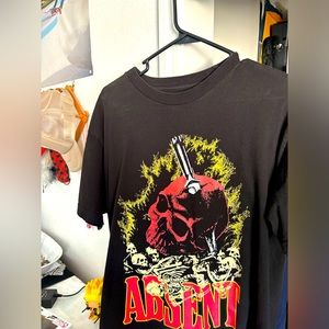 Half Evil Men’s graphic tee Large